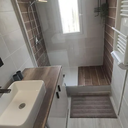 4 Pers Au Calme à Boulouris Saint-Raphaël