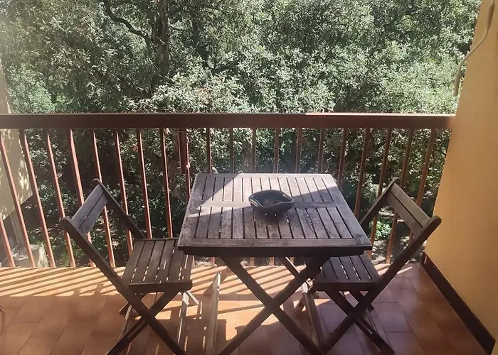 2 Pers Au Calme A Boulouris Apartamento Saint-Raphaël